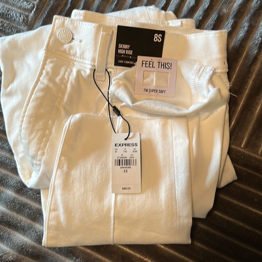 Express white skinny jeans